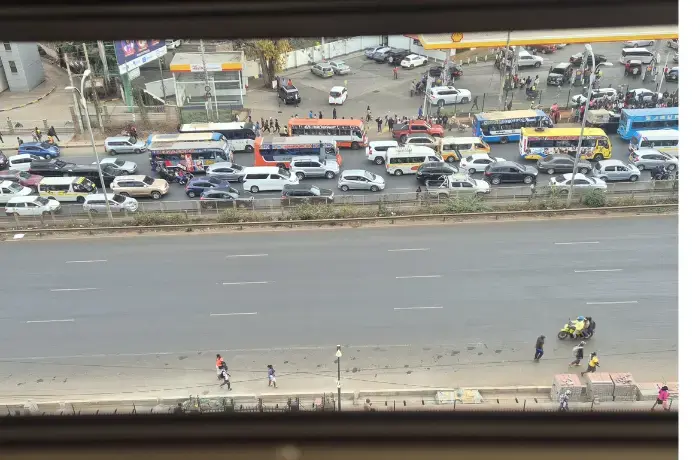 An image of heavy traffic along the Nairobi expressway