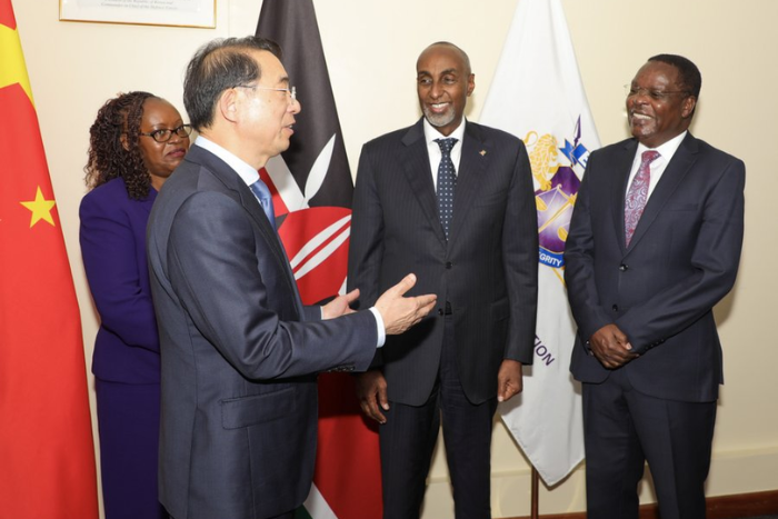 EACC Chairperson David Oginde and Chief Executive Officer Abdi Mohamud with Wang Xingning, Director General of the Shaanxi Provincial Supervisory Commission. (Image: EACC)