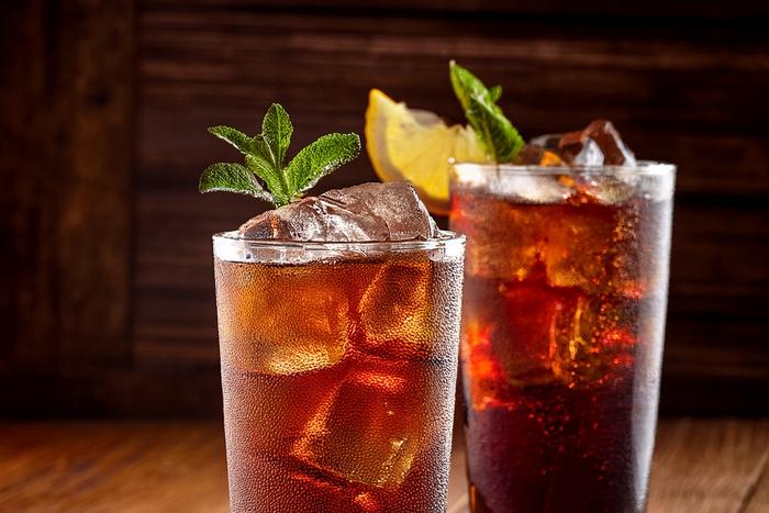 The simple serve: A mixologist’s guide to drinks for every occasion