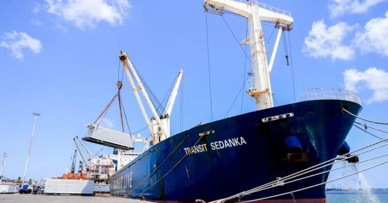 Gulf Energy E&P BV SEZ, formerly known as Tullow Kenya BV, confirmed that the GW70 onshore drilling rig arrived in Mombasa aboard the cargo vessel MV Transit Sedanka.