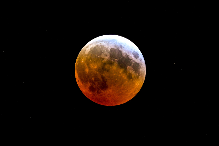 The partial phase of a lunar eclipse captured over Canada in 2025. (Image: Chen Shaojin/VCG via Getty Images)