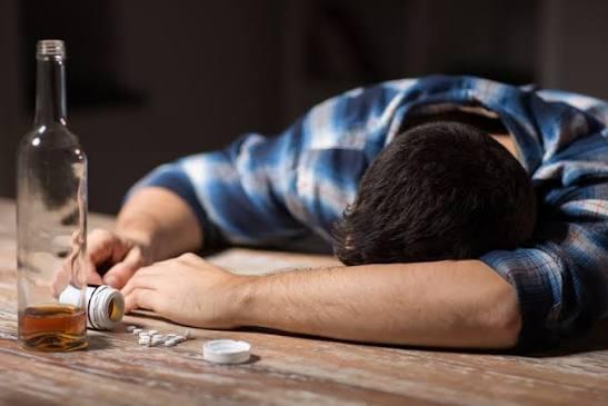 Alcohol poisoning is a life-threatening medical emergency caused by drinking a toxic amount of alcohol too quickly (Image: Files)