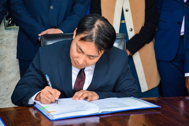 KURA, Samsung sign deal to upgrade 25 junctions in Nairobi