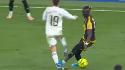 Pathé Ciss ofrece disculpas luego de la falta sobre Dani Ceballos en el Real Madrid vs Rayo Vallecano