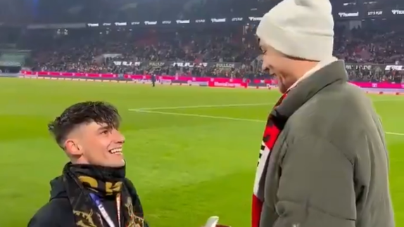 Love is in the air: Árbitro alemán pidió matrimonio a su novio durante un juego de Bundesliga
