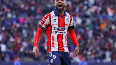 ¿Joao Pedro a Cruz Azul? La Máquina analiza la llegada del delantero, pero la edad es obstáculo