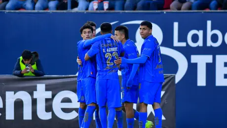 Hormiga González anota polémico gol en el San Luis vs Chivas