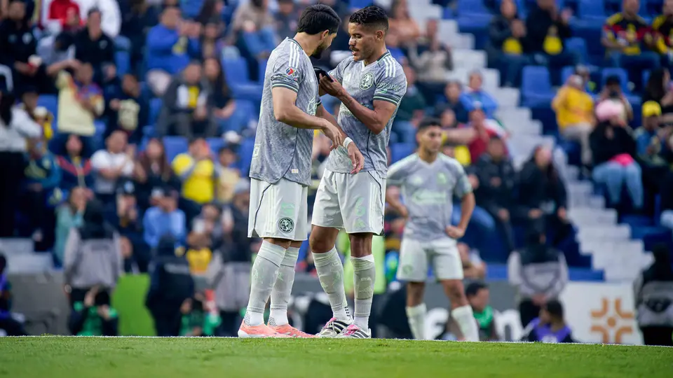 Henry Martín y Jona dos Santos l IMAGO7