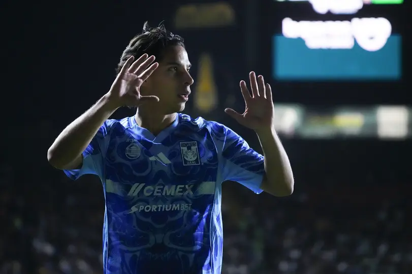 Lainez marca gol ante León | IMAGO7