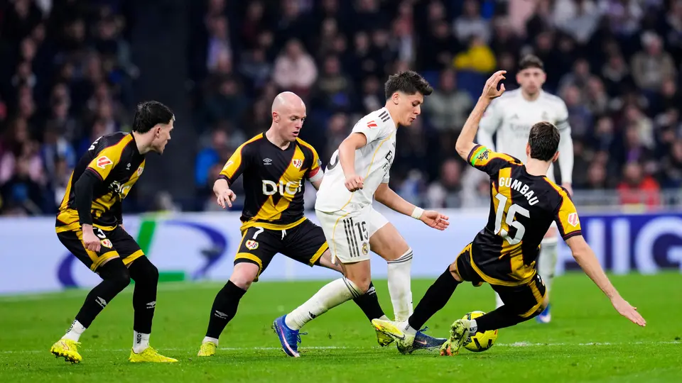 Real Madrid venció al Vallecano en los últimos minutos | AP