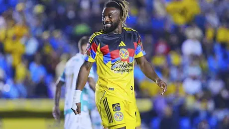 Carlos Hermosillo arremete contra Allan Saint-Maximin: “Quedó mucho a deber”
