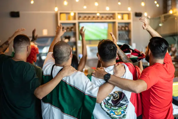 La alta demanda de vuelos provocará incrementos en tarifas aéreas durante las semanas del Mundial./ Pixabay