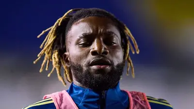 Allan Saint-Maximin defiende a los aficionados mexicanos tras insultos