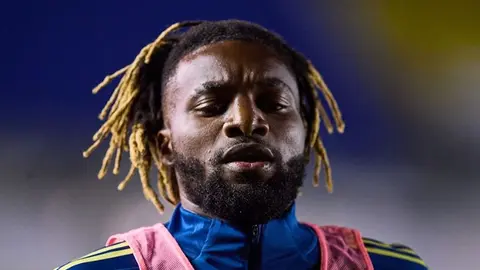 Allan Saint-Maximin defiende a los aficionados mexicanos tras insultos