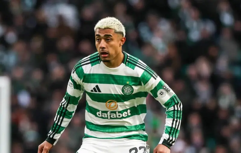 Julián Araujo juega en el Celtic | @CelticFC