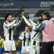 Juventus golea al Parma y se aferra a Champions