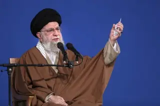 Alí Jamenei fue líder supremo de Irán desde 1989, tras la muerte del ayatolá Ruhollah Jomeiní./ AP