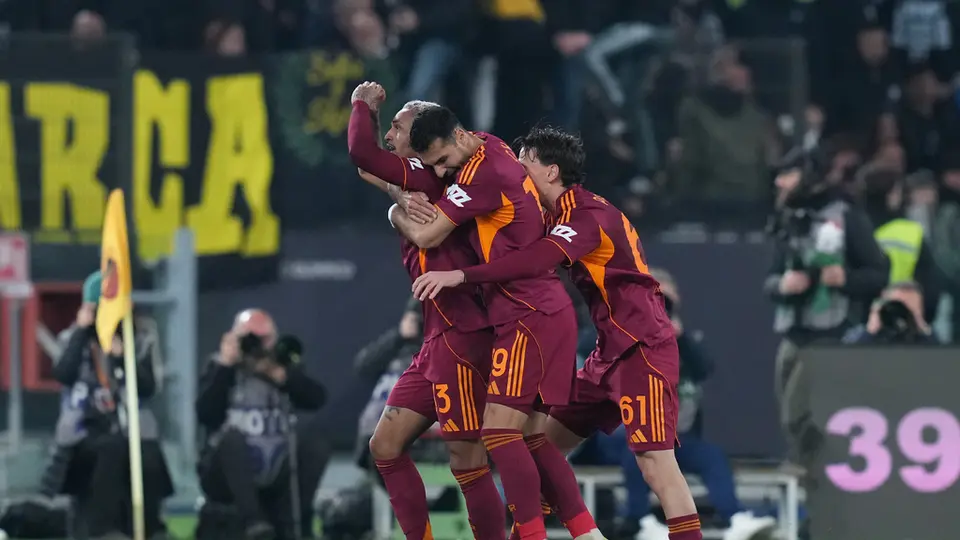 Roma ya le gana a la Juve por 2 goles | AP
