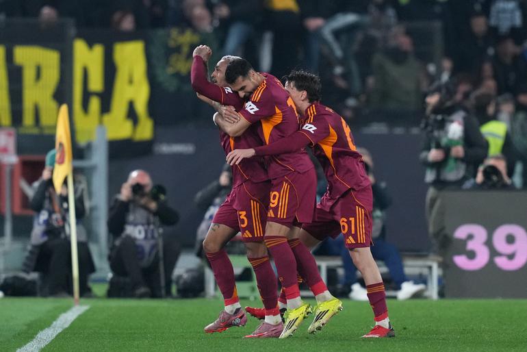 Roma ya le gana a la Juve por 2 goles | AP