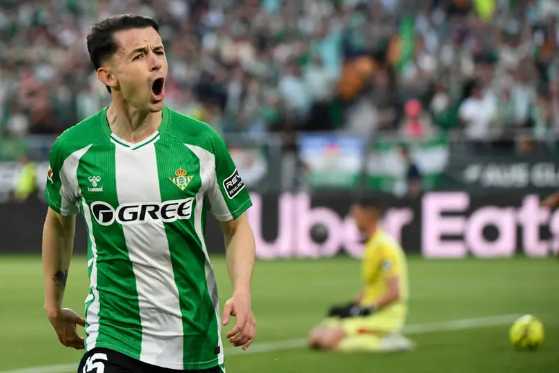 Fidalgo en celebración de su primer gol con Betis | AFP