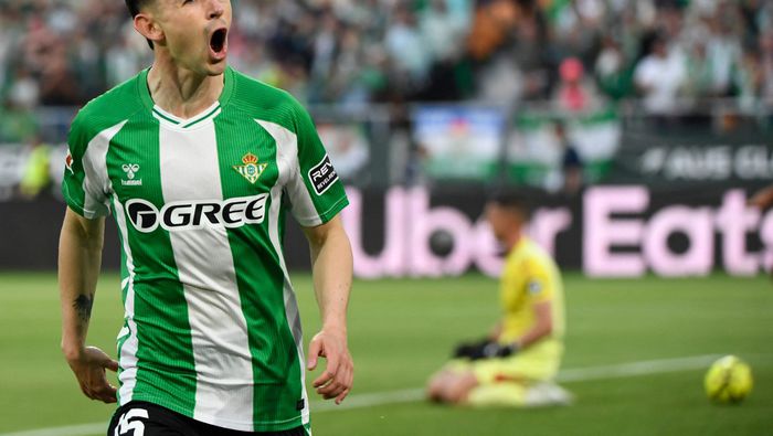 Fidalgo en celebración de su primer gol con Betis | AFP