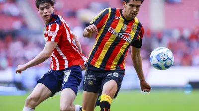 ¡Verdadera chulada! Leones Negros presume nuevo jersey verde
