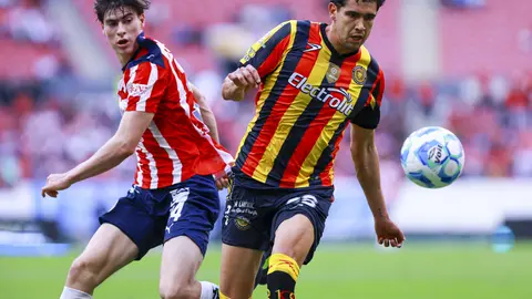 ¡Verdadera chulada! Leones Negros presume nuevo jersey verde