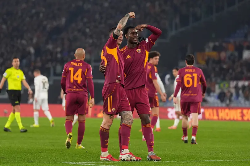 Evan Ndicka y Gianluca Mancini, jugadores de la Roma | AP