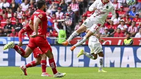 Polémica en el Toluca vs Chivas con segundo gol anulado a la Hormiga González