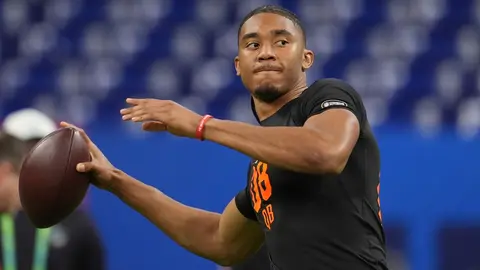 El QB Taylen Green ha sorprendido con su habilidad atlética | AP