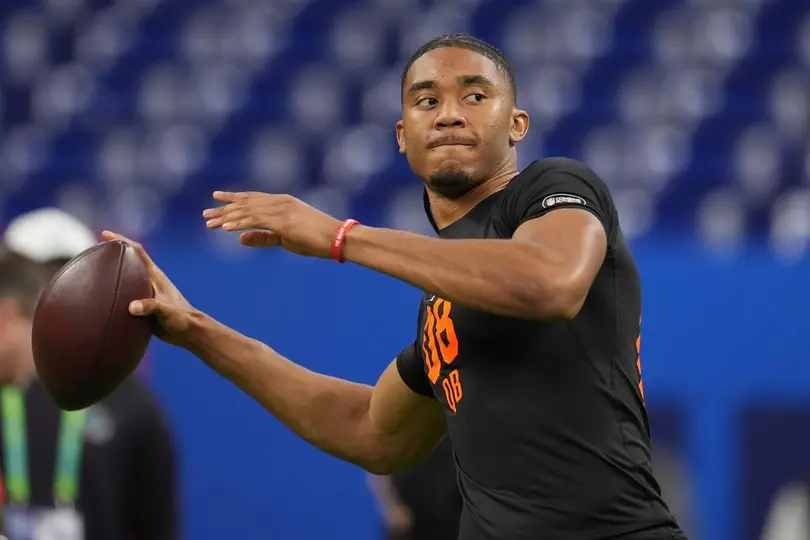 El QB Taylen Green ha sorprendido con su habilidad atlética | AP