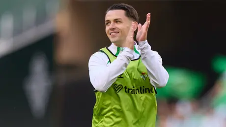 Álvaro Fidalgo recibe noticia que pone en duda su futuro en el Real Betis