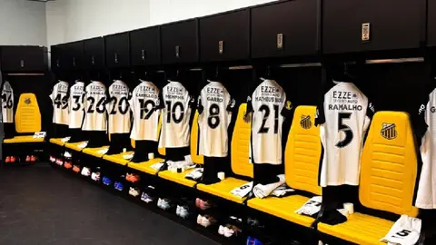 Vestidor de Corinthians I @Corinthians