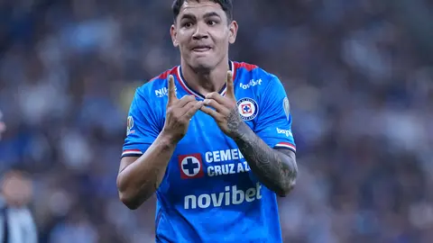 Toro Fernández, ante Monterrey l IMAGO7