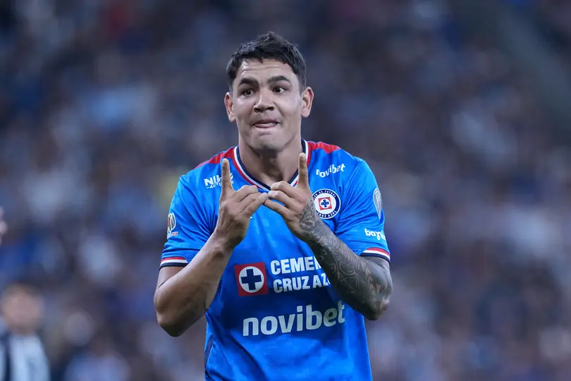 Toro Fernández, ante Monterrey l IMAGO7