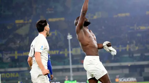 Lukaku celebrando su gol ante Verona l AP