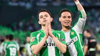 ¡Vergonzoso! Se desata riña en el partido Real Betis vs Sevilla