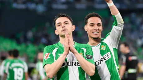 ¡Vergonzoso! Se desata riña en el partido Real Betis vs Sevilla