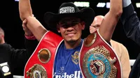 "Vaquero" Navarrete vence a "Sugar" Núñez por TKO y se corona doble campeón mundial