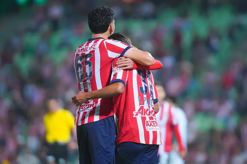 Últimas dos derrotas al hilo de Chivas en el AP24 | IMAGO7