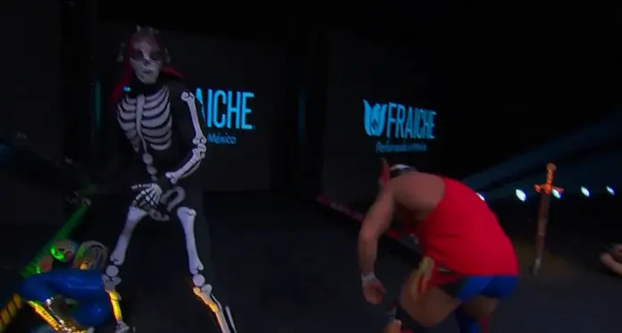 La Parka atacando al Original Grande Americano | Captura de pantalla de AAA