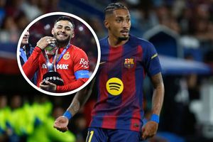 ¡Lo miran desde Europa! Raphinha admite que su jugador favorito mexicano es Alexis Vega