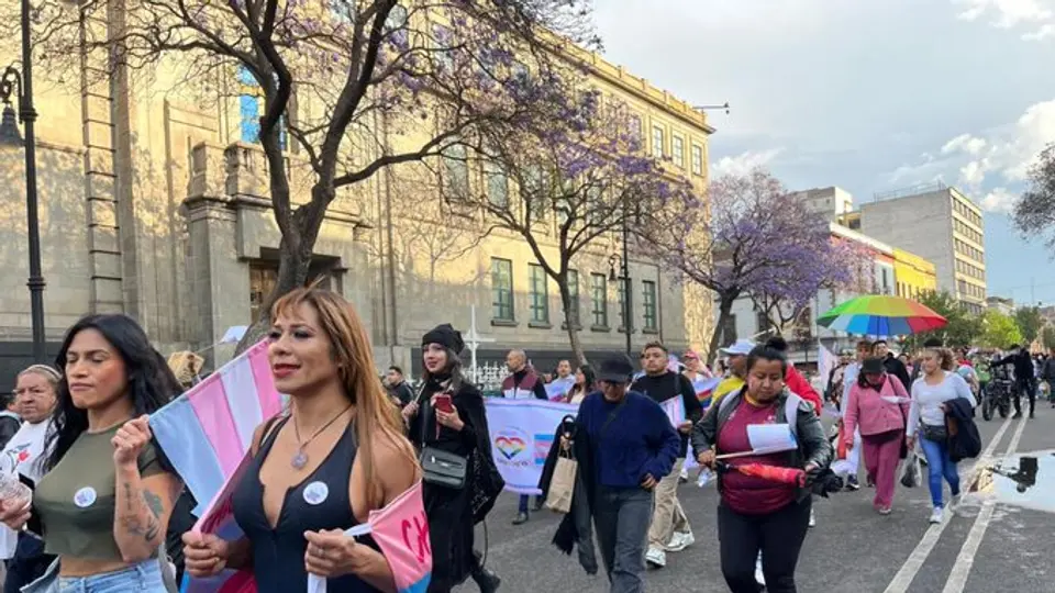 También se registró otra marcha de la comunidad trans que salió del Monumento a la Revolución rumbo al Zócalo / Redes Sociales