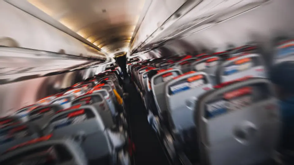 ¡Tragedia en el aire! Avión militar se desploma con 29 personas a bordo y no hay sobrevivientes