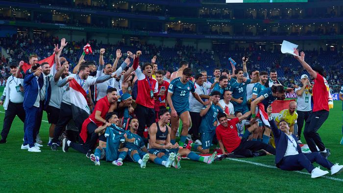La Selección de Irak en celebración tras el triunfo ante Bolivia en el Repechaje Intercontinental rumbo al Mundial 2026 | MEXSPORT