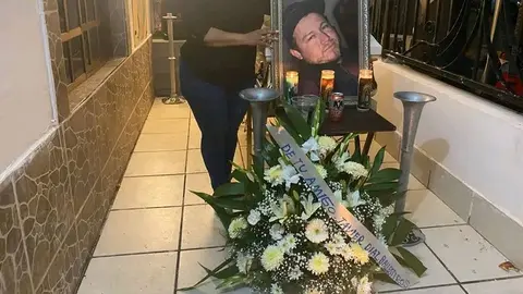 Velación del hijo de Ceci Flores. / X