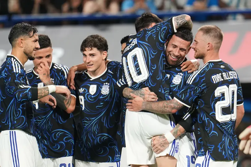 Argentina celebrando el triunfo ante Zambia | AP