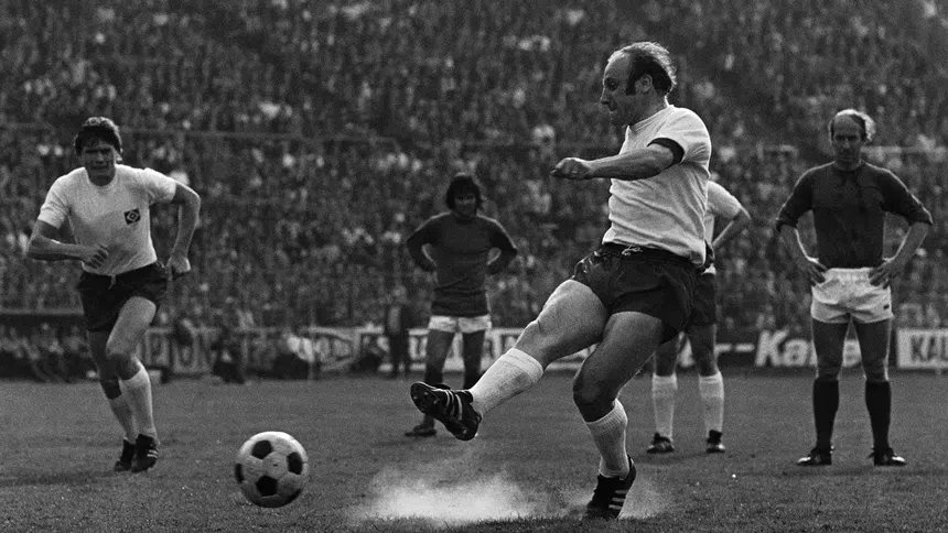Uwe Seeler con Alemania Federal en la Copa del Mundo | AP