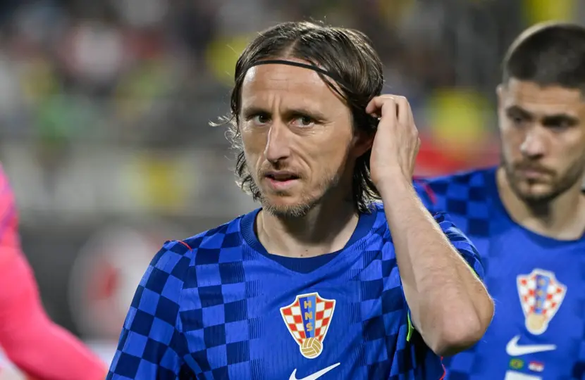 Luka Modric durante el partido ante Brasil l AFP