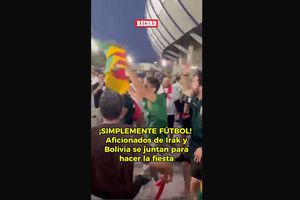 Aficionados De Irak Y Bolivia Amaron La Fiesta Antes De Entrar Al Estadio BBVA.